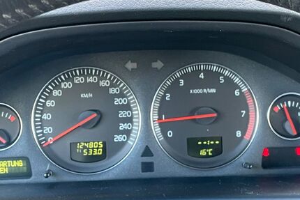 Volvo S80 125.000 km 9.500 € Dortmund 44269