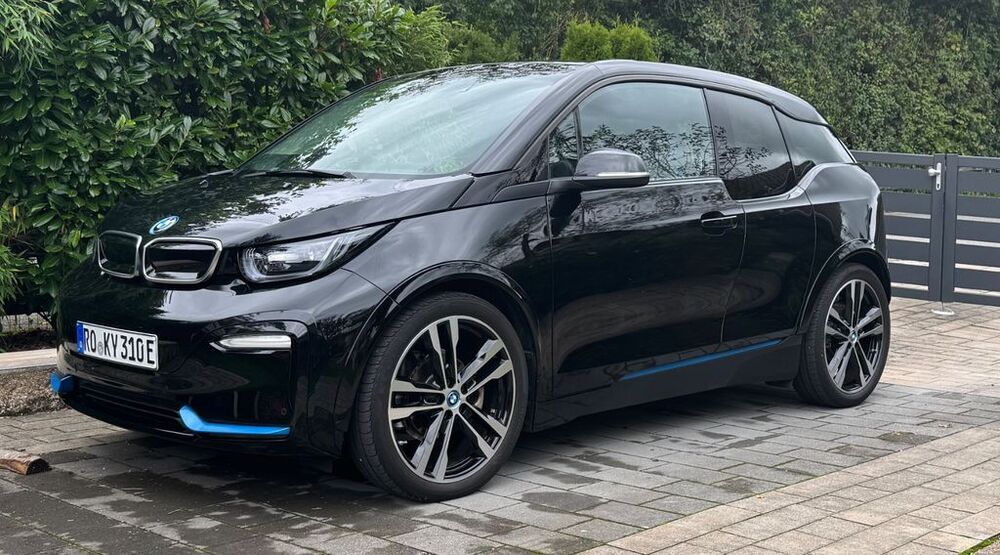 i3