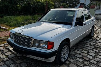 Mercedes-Benz 190 214.039 km 4.500 &euro; Karlshuld 86668