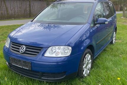 VW Touran 350.000 km 1.100 &euro; Fürstenau 49584