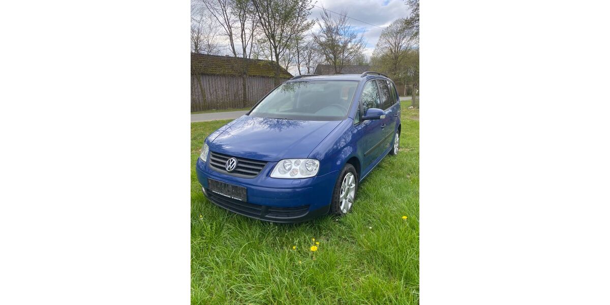 VW Touran 350.000 km 1.100 &euro; Fürstenau 49584