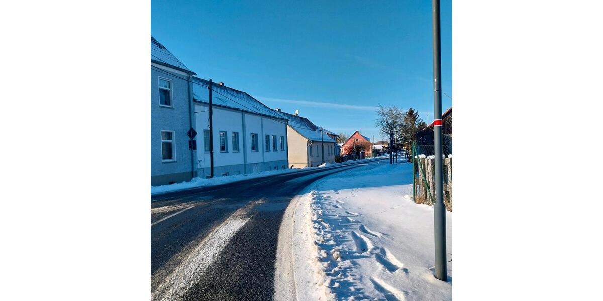 Etagenwohnung Milower Land - 3 Zimmer, 76 m&sup2;, 450&euro; | Angebot:24605207