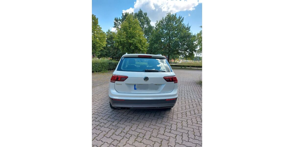 VW Tiguan 102.000 km 13.900 &euro; Garbsen 30823