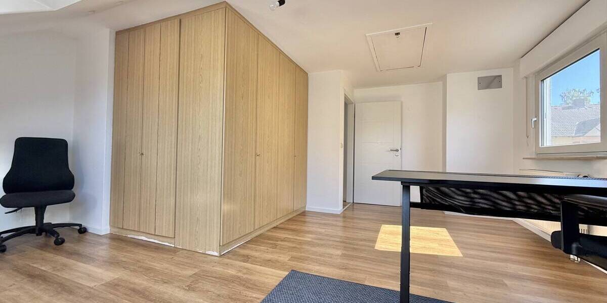 Reihenendhaus Burglengenfed Mühlberg - 4 Zimmer, 135 m&sup2;, 1.090&euro; | Angebot:26798746