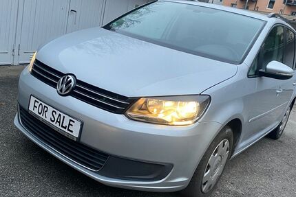 VW Touran 132.780 km 6.888 &euro; München 80798