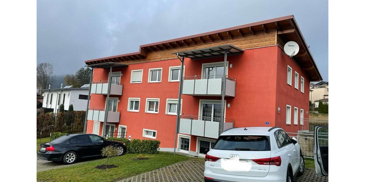 Etagenwohnung Hauzenberg - 3 Zimmer, 81 m&sup2;, 730&euro; | Angebot:26131555