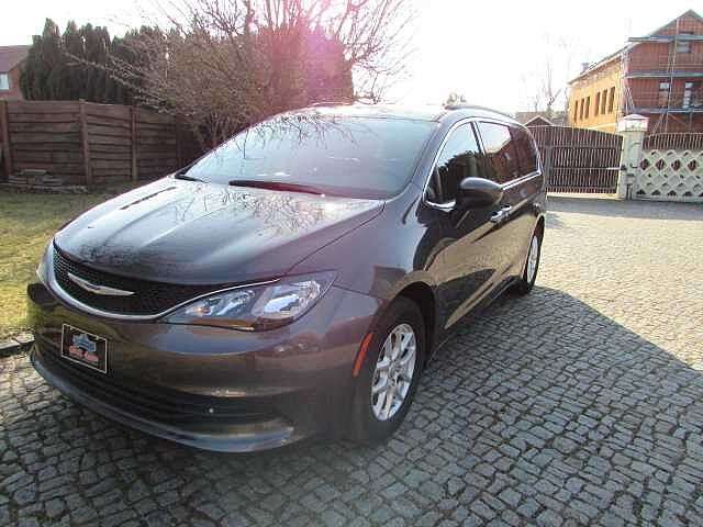 Chrysler Voyager 39.890 km 24.990 € Großfahner 99100