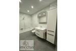Modernisiertes Wohnung mit Balkon & Tiefgaragenstellplatz – zentral und ruhig gelegen 3 zimmer