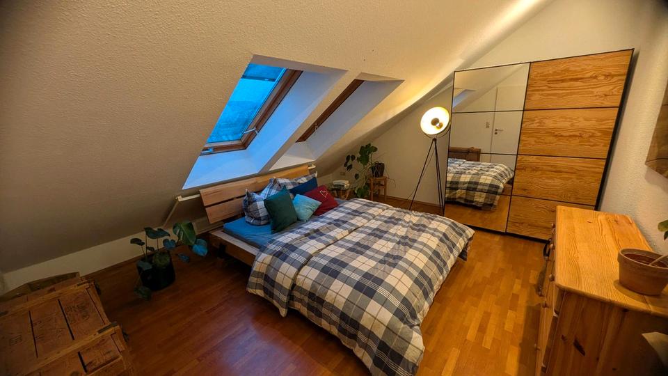 Dachgeschoßwohnung Dresden Blasewitz - 2 Zimmer, 73 m&sup2;, 899&euro; | Angebot:26241705