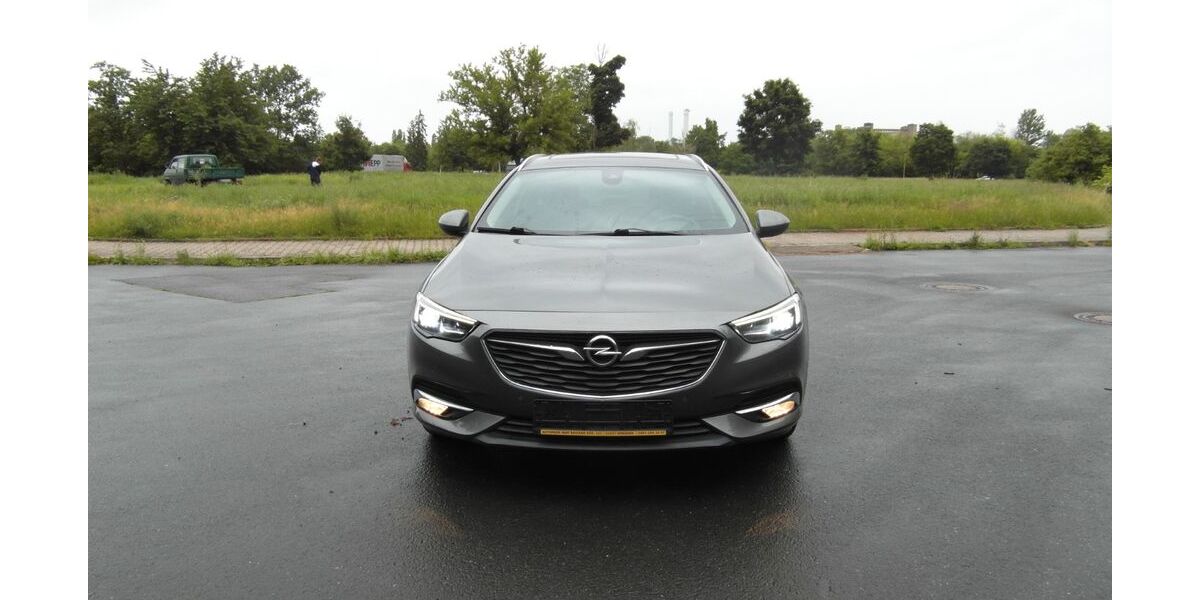 Opel Insignia 132.801 km 11.700 &euro; Dresden 01237