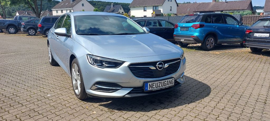 Opel Insignia 59.000 km 15.500 € Herzberg am Harz/Pöhlde 37412