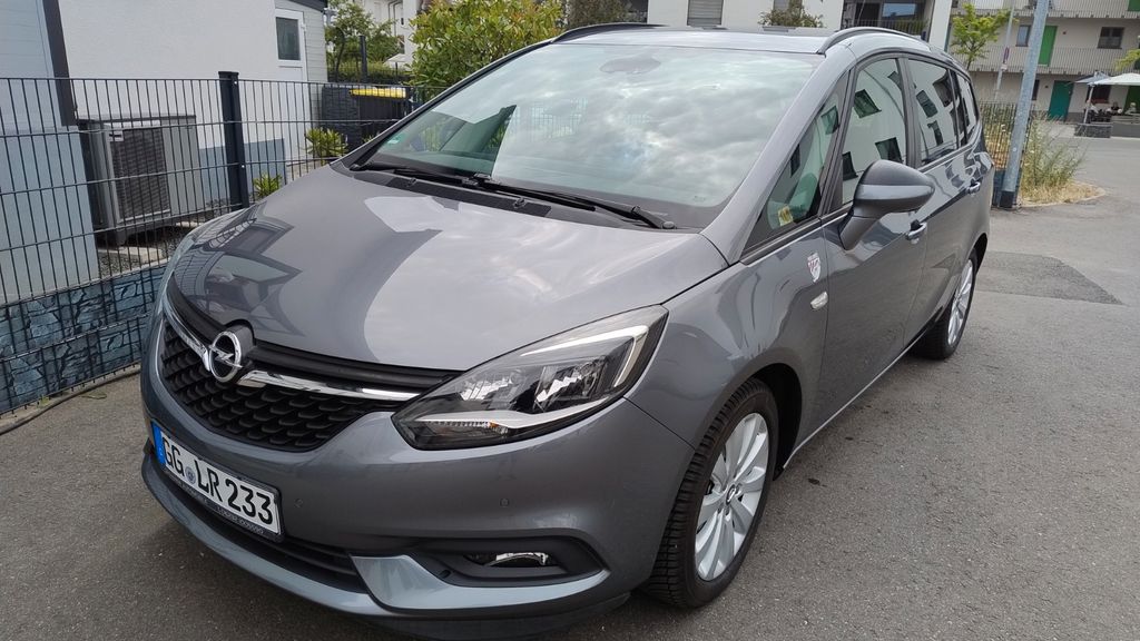Opel Zafira 73.240 km 12.199 &euro; Rüsselsheim 65428