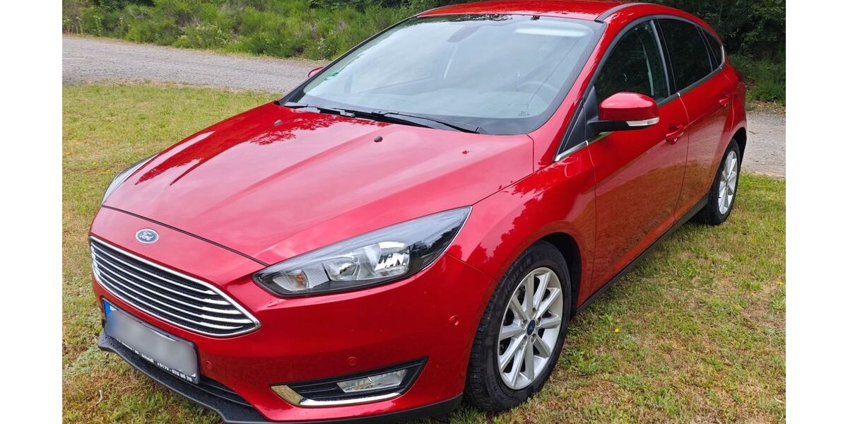 Ford Focus 48.000 km 10.299 &euro; Bexbach 66450