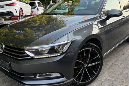 VW Passat 181.000 km 12.990 € Ottenhofen 85570
