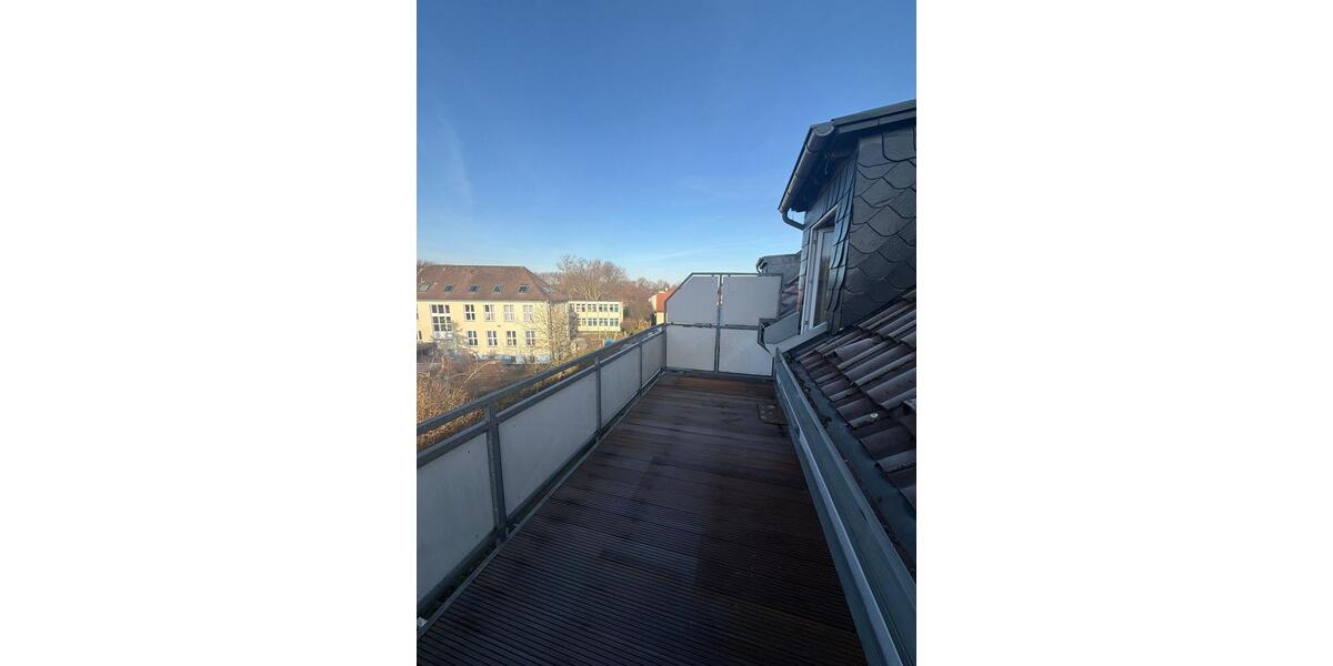 Dachgeschoßwohnung Essen Stadtbezirk VII - 5 Zimmer, 100 m&sup2;, 695&euro; | Angebot:24884993