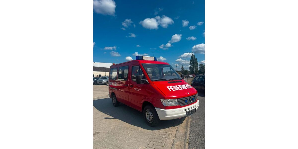 Mercedes-Benz Sprinter 126.062 km 6.490 &euro; Velten 16727