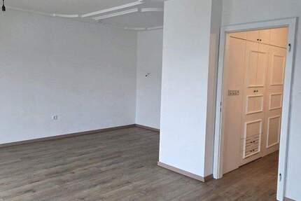 Haus Augsburg Lechhausen - 5 Zimmer, 125 m&sup2;, 668.000&euro; | Angebot:24640926