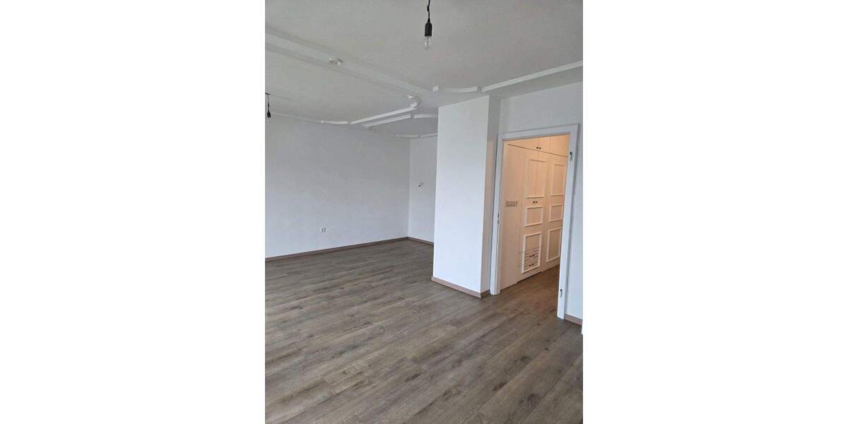 Reihenmittelhaus Augsburg Lechhausen - 5 Zimmer, 125 m&sup2;, 668.000&euro; | Angebot:24640926
