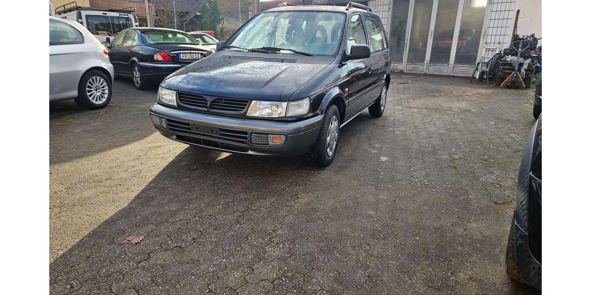Mitsubishi Space Runner 145.000 km 2.900 &euro; Lahr 77933