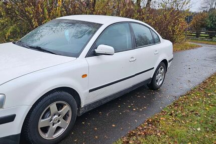 VW Passat 101.000 km 2.750 &euro; Georgenberg 92697