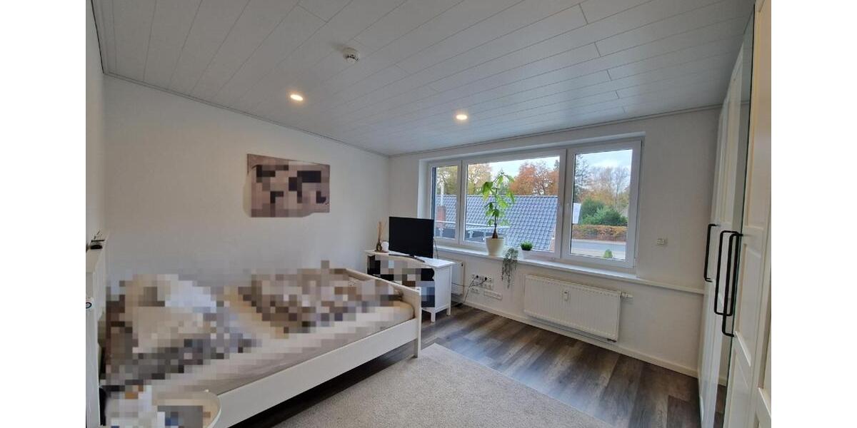 Etagenwohnung Rastede - 4 Zimmer, 125 m&sup2;, 950&euro; | Angebot:25430107