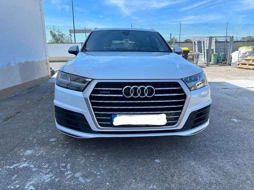 Q7