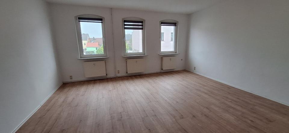 Etagenwohnung Raguhn-Jeßnitz Jeßnitz - 2 Zimmer, 60 m&sup2;, 440&euro; | Angebot:26224408