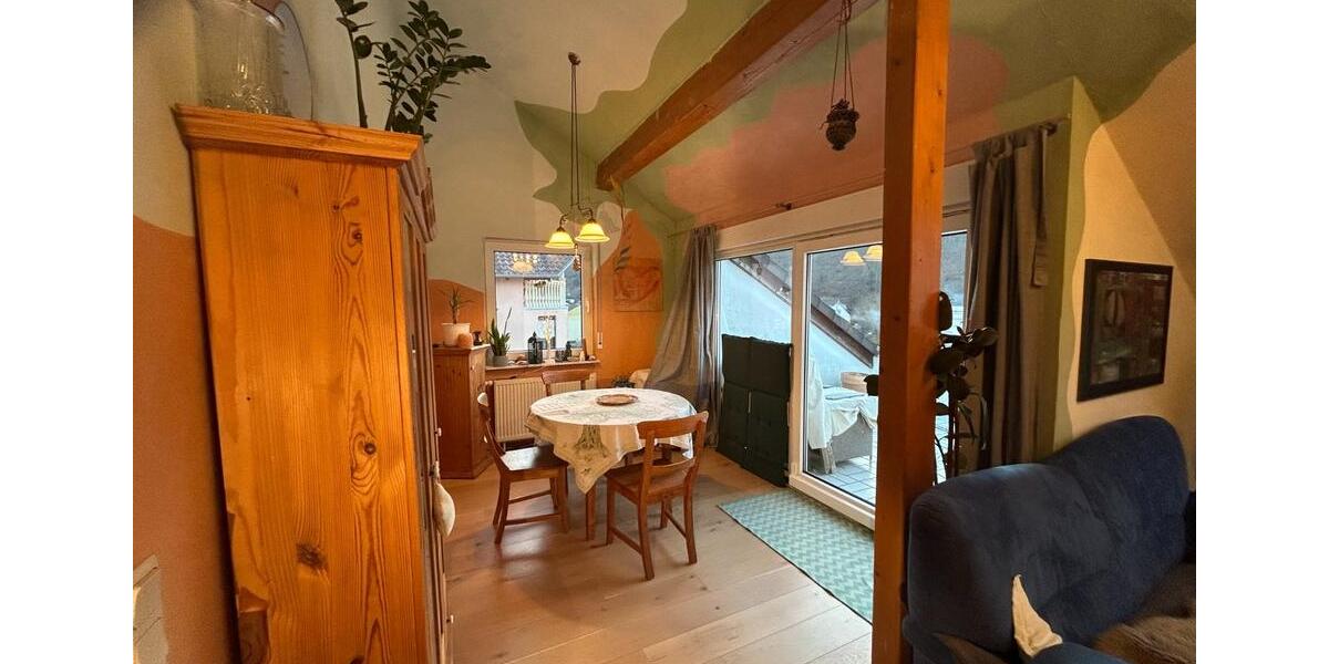 Dachgeschosswohnung in Bad Dürkheim-Hausen 2 zimmer