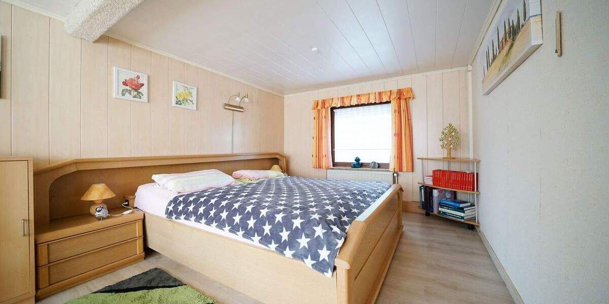 Einfamilienhaus Ritterhude - 7 Zimmer, 185 m&sup2;, 380.000&euro; | Angebot:25227366