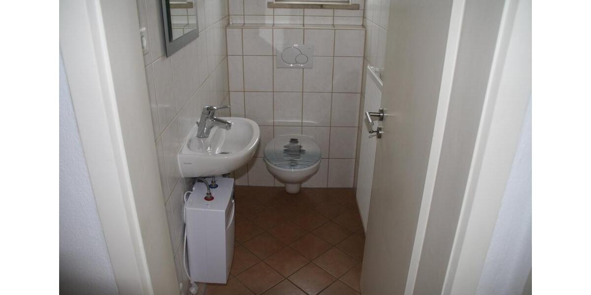 Etagenwohnung Neutraubling - 3.5 Zimmer, 85 m&sup2;, 1.150&euro; | Angebot:25148487