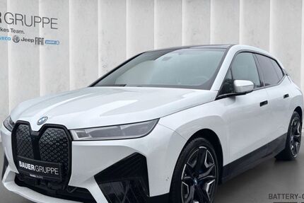 BMW iX 10.394 km 54.930 &euro; Schleswig 24837