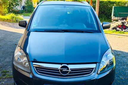 Opel Zafira 127.000 km 8.500 &euro; Bad Dürrheim 78073
