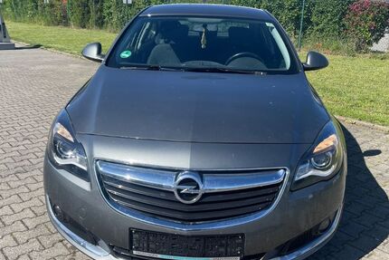 Opel Insignia 138.000 km 8.999 € Donaueschingen 78166