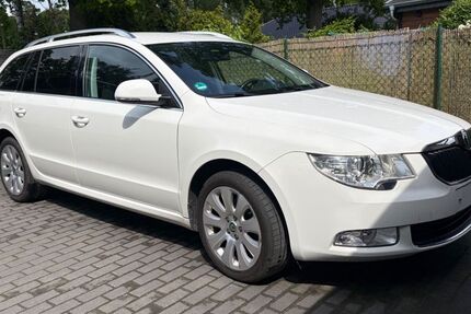 Skoda Superb 145.000 km 9.900 &euro; Oranienburg 16515