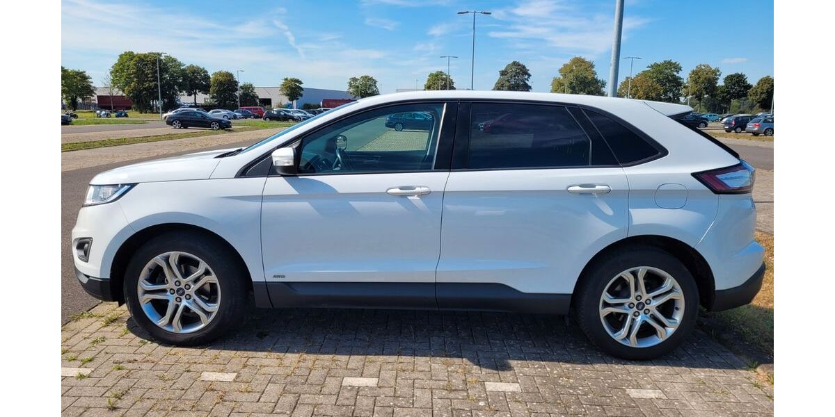 Ford Edge 153.500 km 12.400 &euro; Alpen 46519