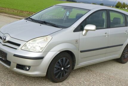 Toyota Corolla Verso 162.745 km 1.850 &euro; Plattling 94447