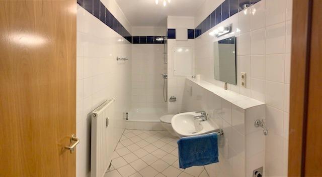 Etagenwohnung Saarbrücken West - 2 Zimmer, 60 m&sup2;, 470&euro; | Angebot:26425778