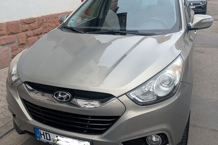 Hyundai ix35 122.100 km 6.200 &euro; Dossenheim 69221