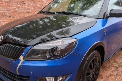 Skoda Fabia 295.220 km 2.990 &euro; Chemnitz 09116