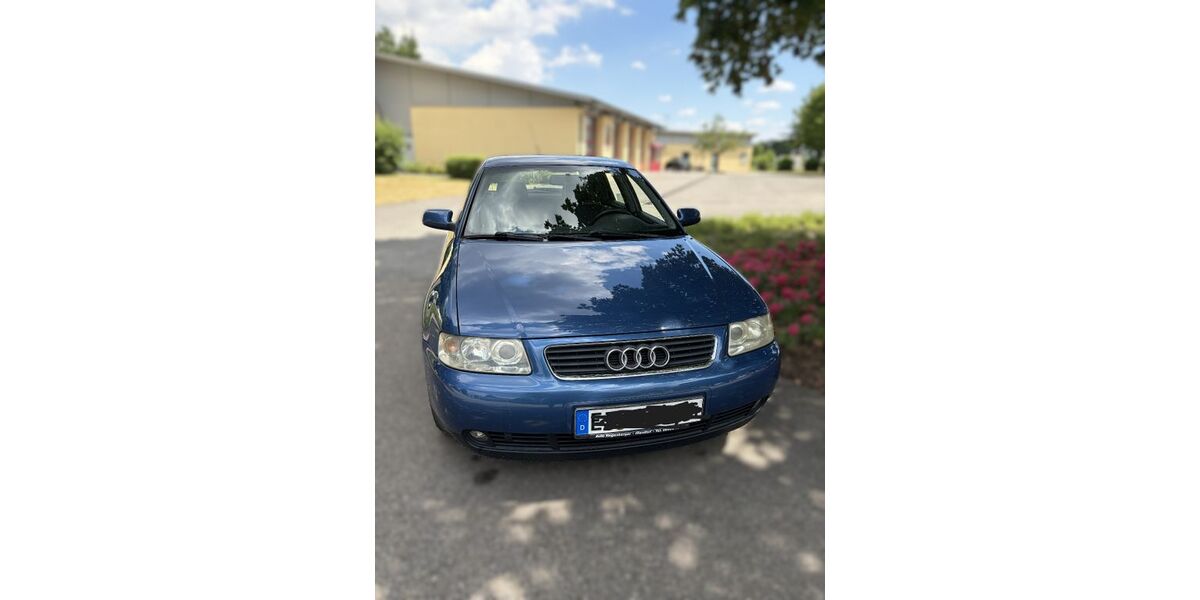 Audi A3 208.000 km 890 &euro; Buxheim , Oberbay 85114