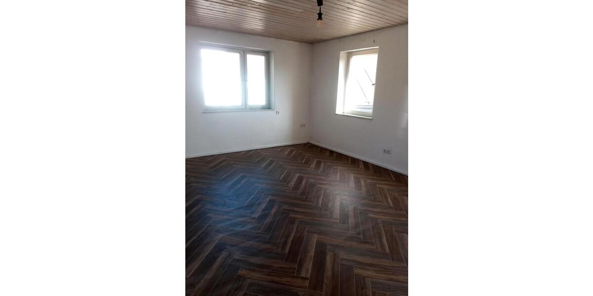Einfamilienhaus Arzberg - 4 Zimmer, 125 m&sup2;, 129.000&euro; | Angebot:26413249