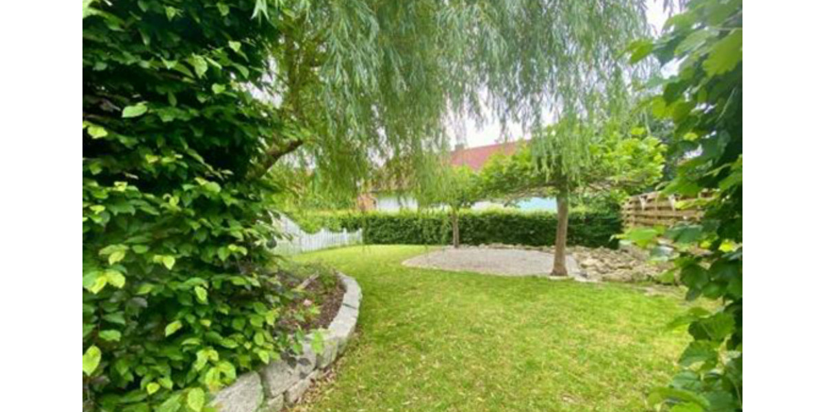 Einfamilienhaus 159 m² mit Garten, Terrasse & Pool – ruhig wohnen 5 zimmer