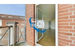 Morgensonne auf dem Balkon: 2-Zi. mit EBK, Parkett & Keller in der Weststadt - Etagenwohnung Schwerin Weststadt | Angebot:26874552