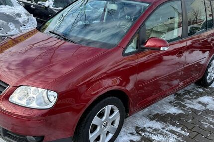 VW Touran 175.900 km 5.890 &euro; Berlin Wittenau -Reinickendorf 13407