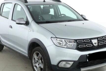 Dacia Sandero 125.000 km 8.500 &euro; Frankfurt 65936