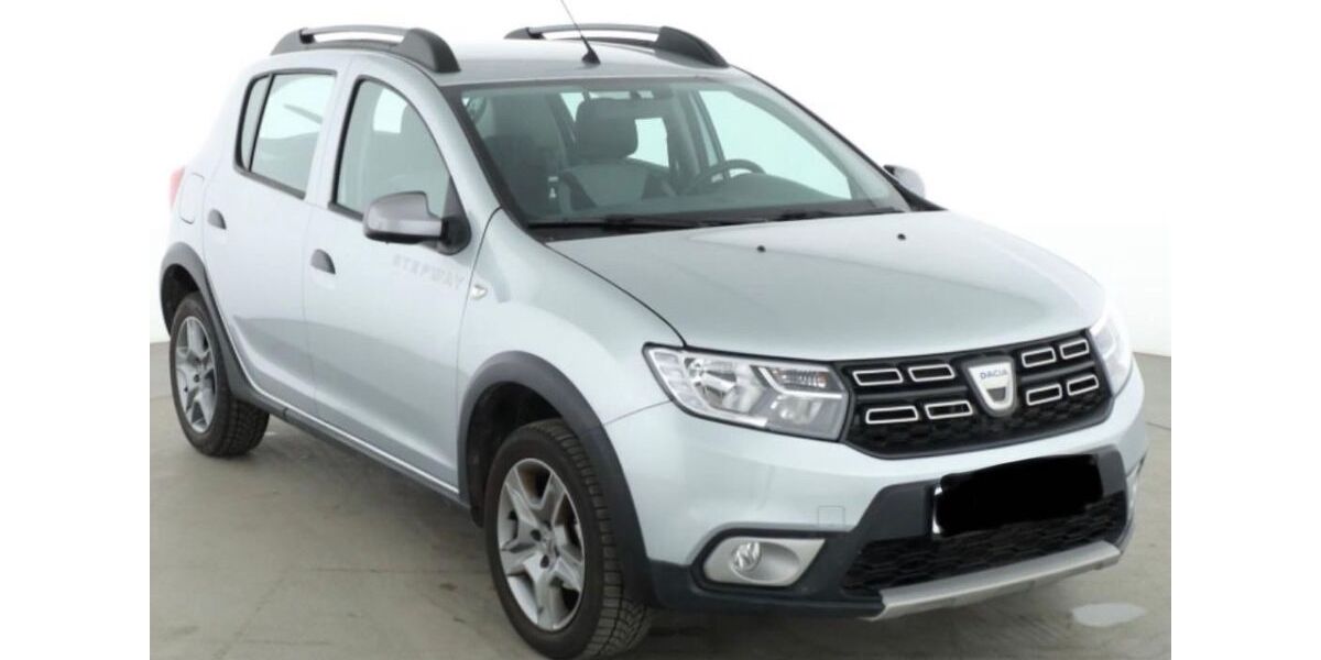 Dacia Sandero 125.000 km 8.500 &euro; Frankfurt 65936