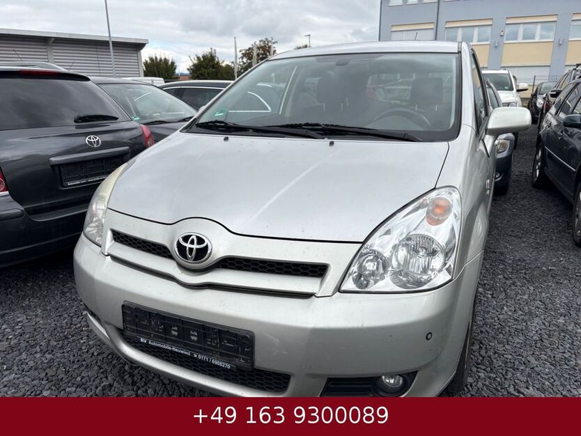 Toyota Corolla Verso 170.566 km 2.950 € Ochtendung 56299