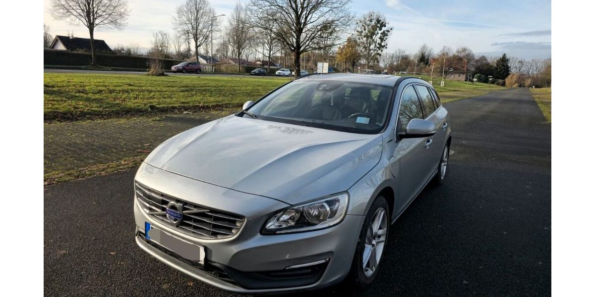 Volvo V60 306.000 km 8.000 &euro; Borchen 33178