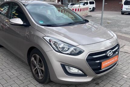 Hyundai i30 169.000 km 5.980 &euro; Recklinghausen 45657