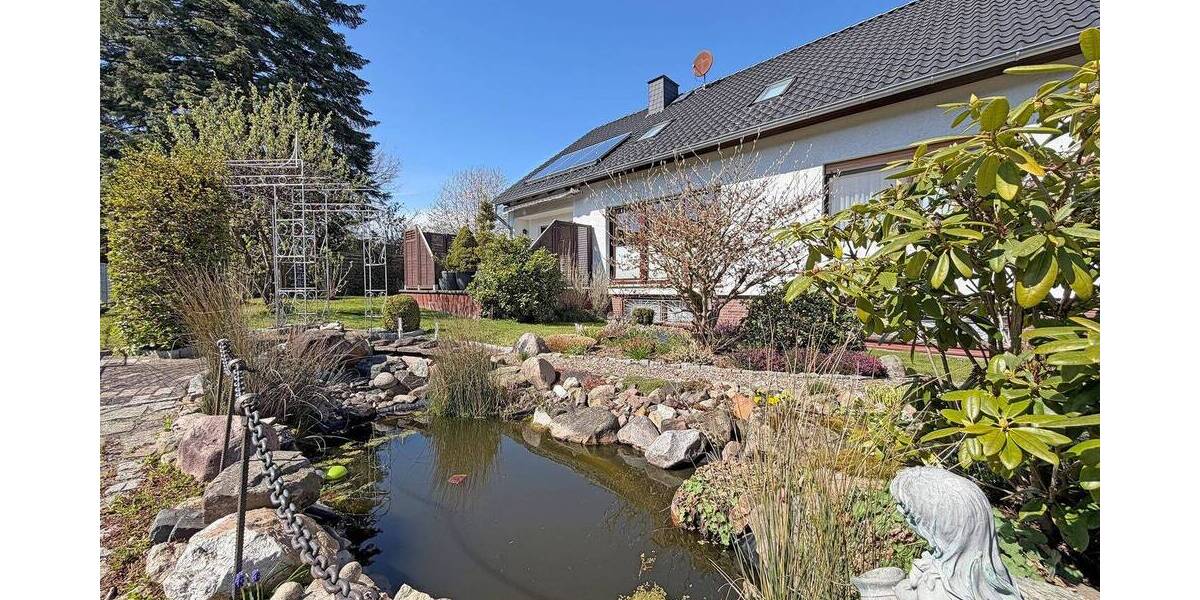 Einfamilienhaus Emmerthal Groß Berkel - 9 Zimmer, 192 m&sup2;, 300.000&euro; | Angebot:26176304